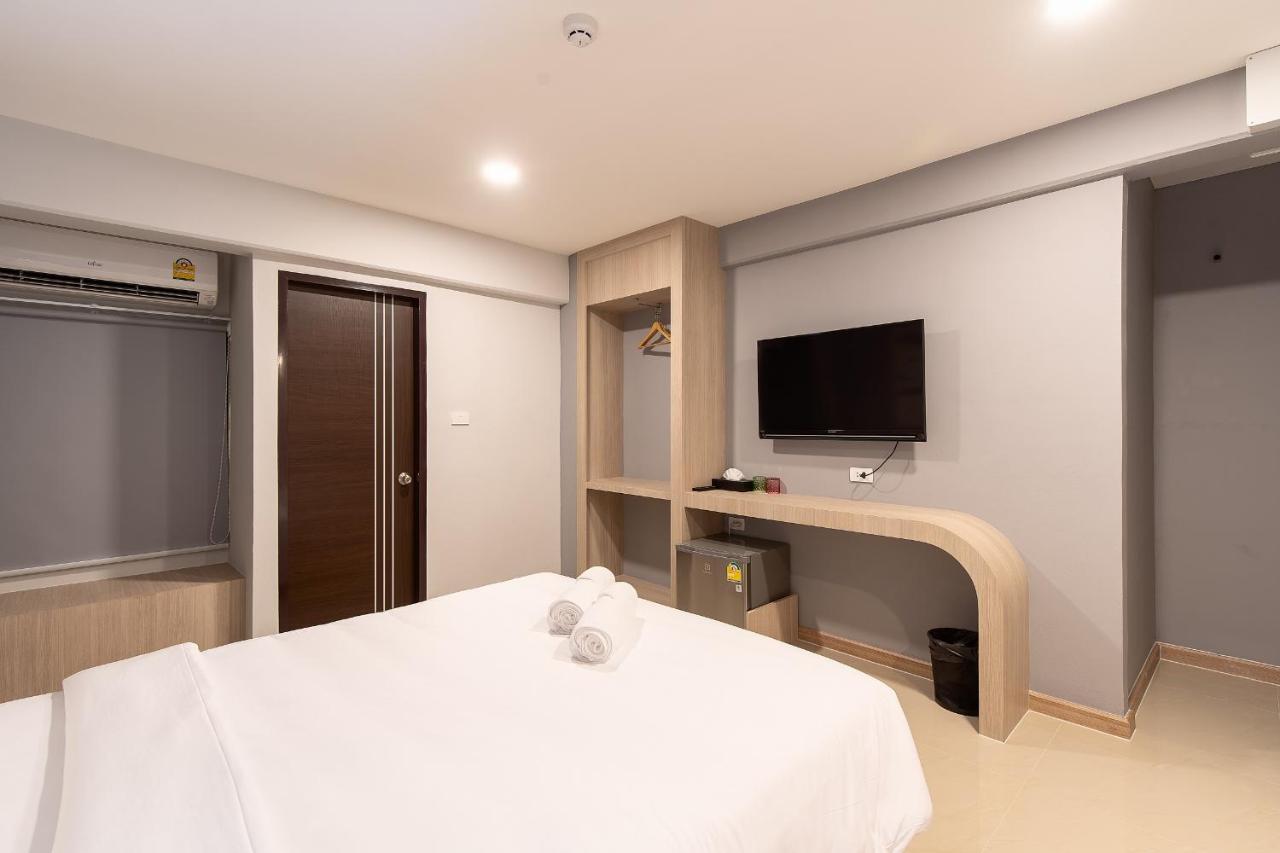 Plaai Play Hotel Районг Экстерьер фото