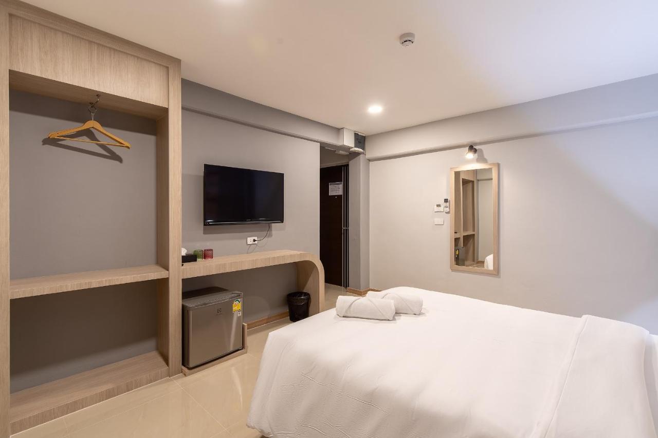 Plaai Play Hotel Районг Экстерьер фото