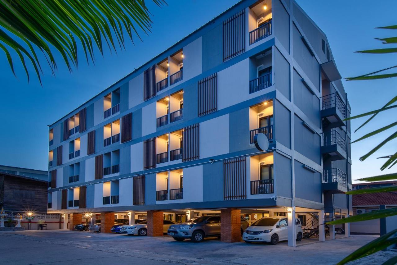Plaai Play Hotel Районг Экстерьер фото