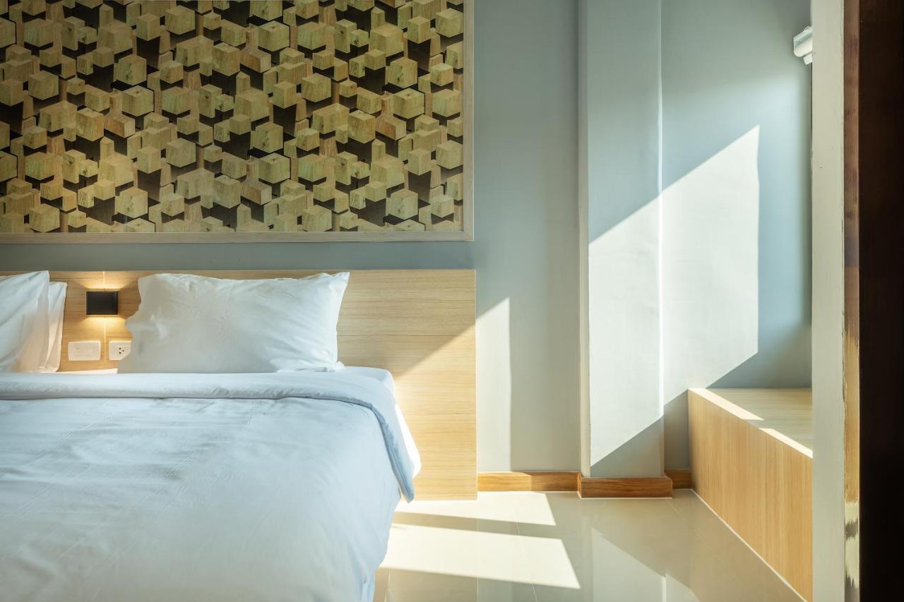 Plaai Play Hotel Районг Экстерьер фото